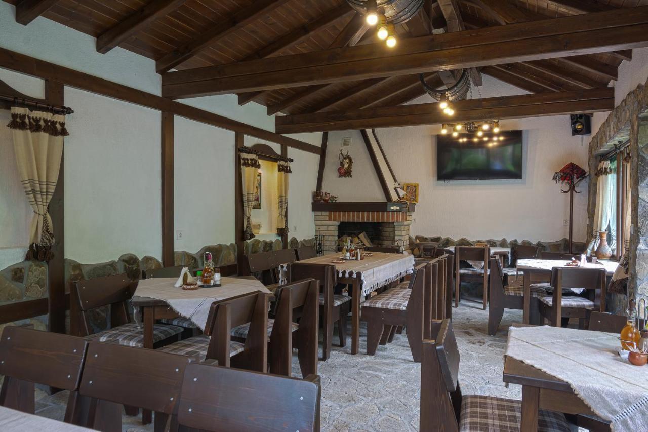 Стар Мерак Hotel Ribarica Ngoại thất bức ảnh