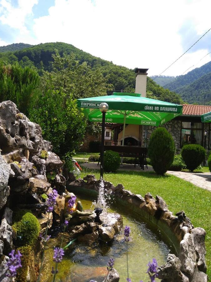 Стар Мерак Hotel Ribarica Ngoại thất bức ảnh