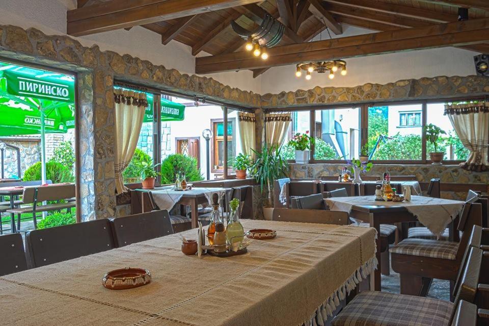 Стар Мерак Hotel Ribarica Ngoại thất bức ảnh
