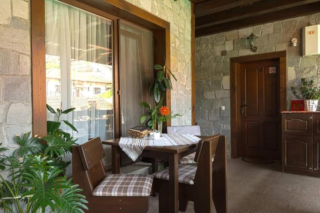 Стар Мерак Hotel Ribarica Ngoại thất bức ảnh